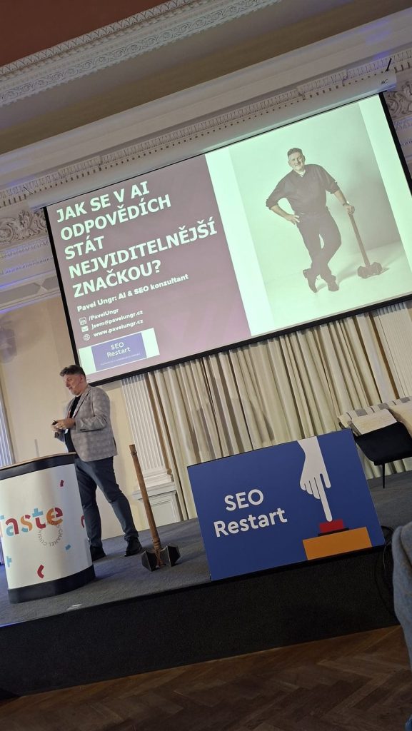 SEO Restart 2026: AI viditelnost stojí na zmínkách značky, technickém SEO a poctivém měření 2 Pavel Ungr přednáší na SEO Restartu 2026 o tom, jak se stát nejviditelnější značkou v AI odpovědích